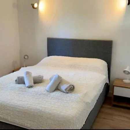 Maison Duplex T4 - 8 Personnes - Climatisation/piscine - 600m De La Plage * Lecci